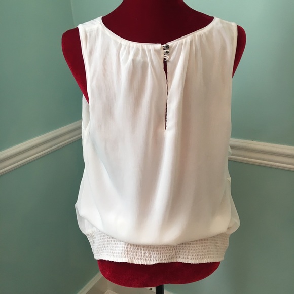 White House Black Market Tiered Ruffled Blouse - Picture 2 of 6